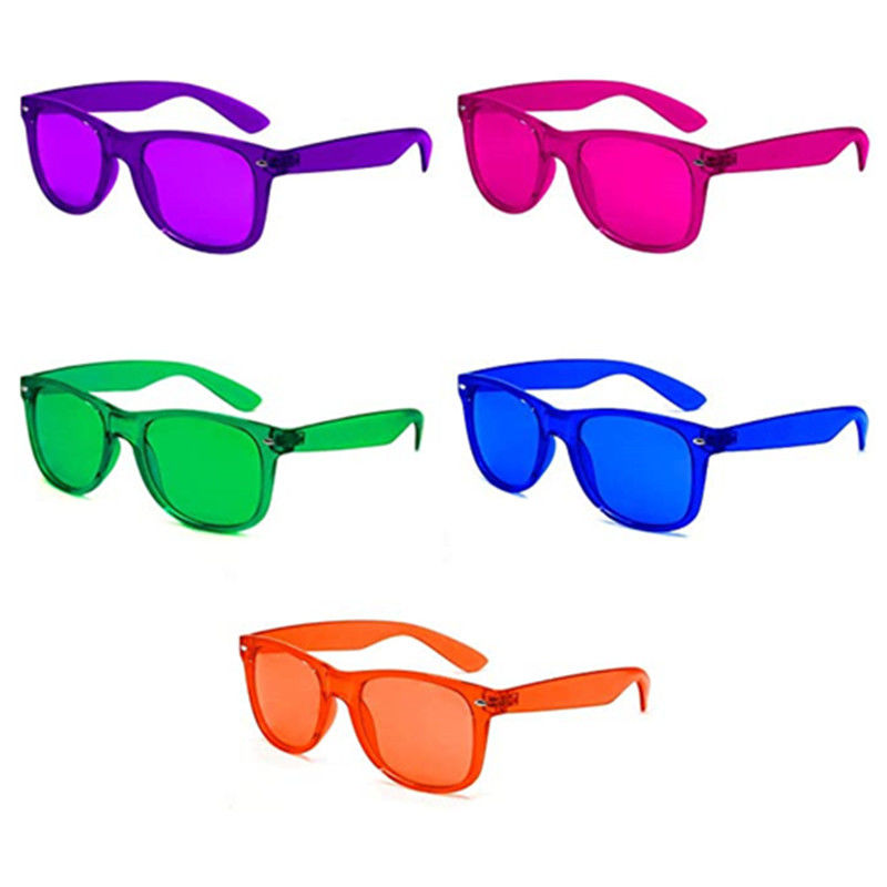Τα ελαφριά γυαλιά θεραπείας χρωματίζουν τις προμήθειες εύνοιας κόμματος που τα για άνδρες και για γυναίκες γυαλιά ηλίου χαλαρώνουν τα γυαλιά